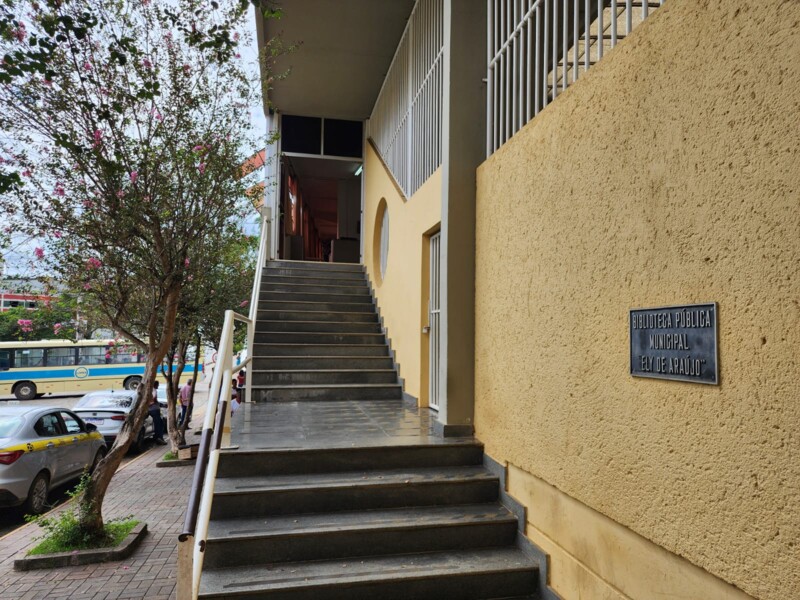 biblioteca-municipal-com-novo-horario