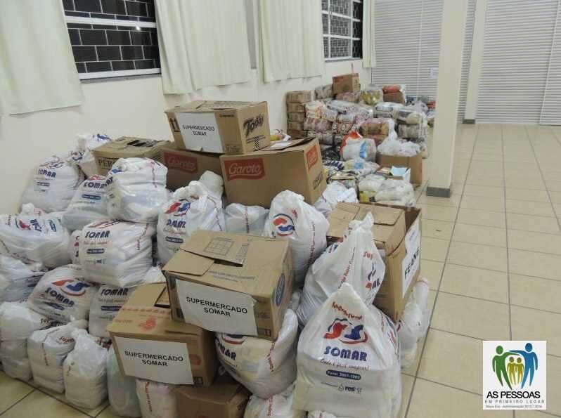 doacoes-de-alimentos-na-feane-ultrapassam-45-toneladas