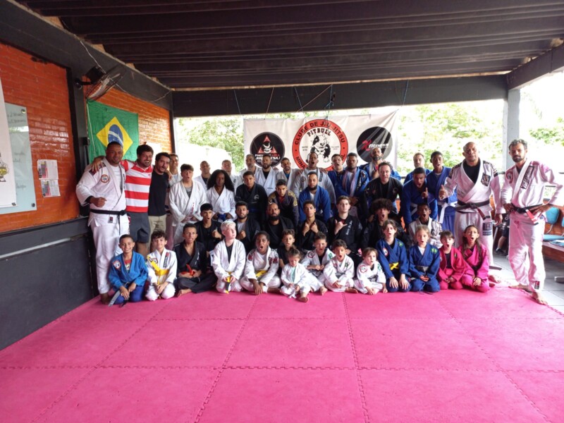 graduacao-dos-atletas-da-academia-team-pitbul-2024